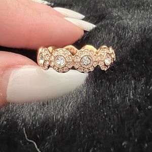 Swarovski Constella ring
Pavé, White, Rose gold-tone plated